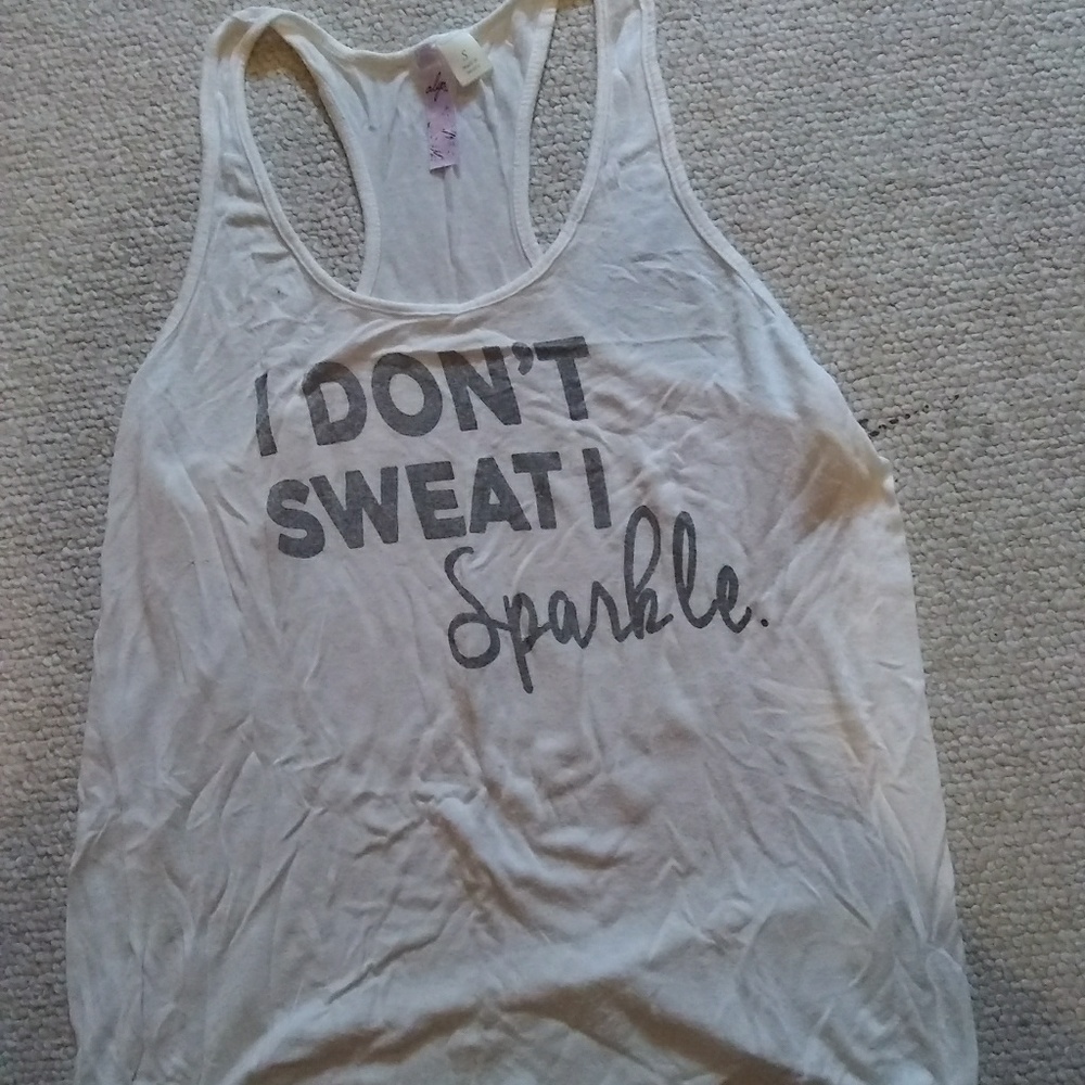 Flowy work out tank